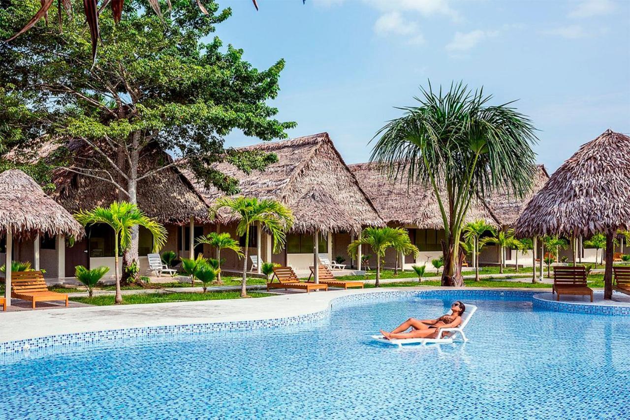 Irapay Amazon Lodge - Asociado Casa Andina イキトス エクステリア 写真